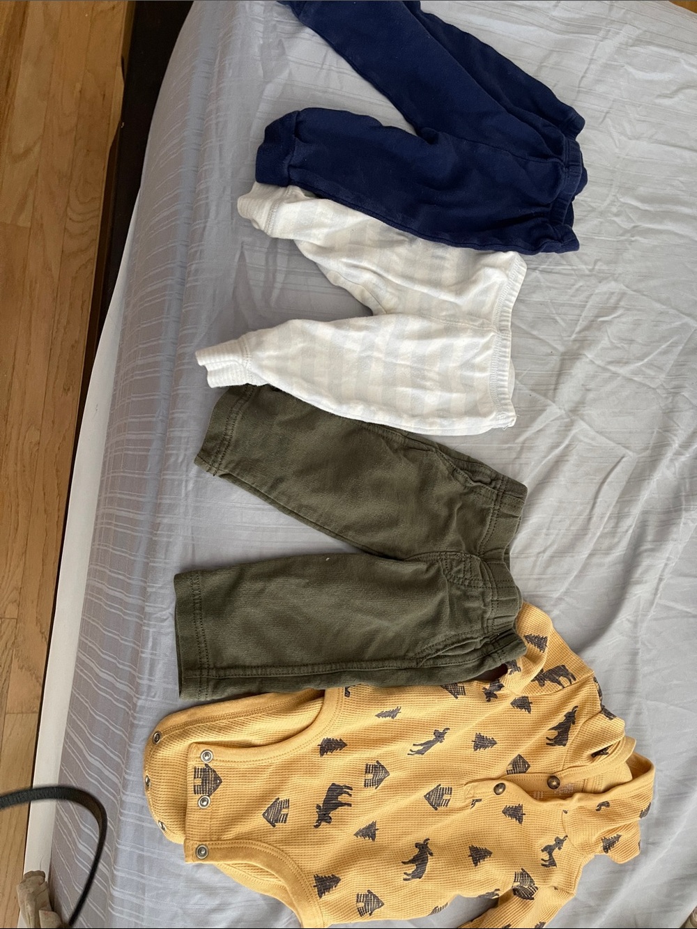 Kids Bottoms Set - Navy, White & Olive